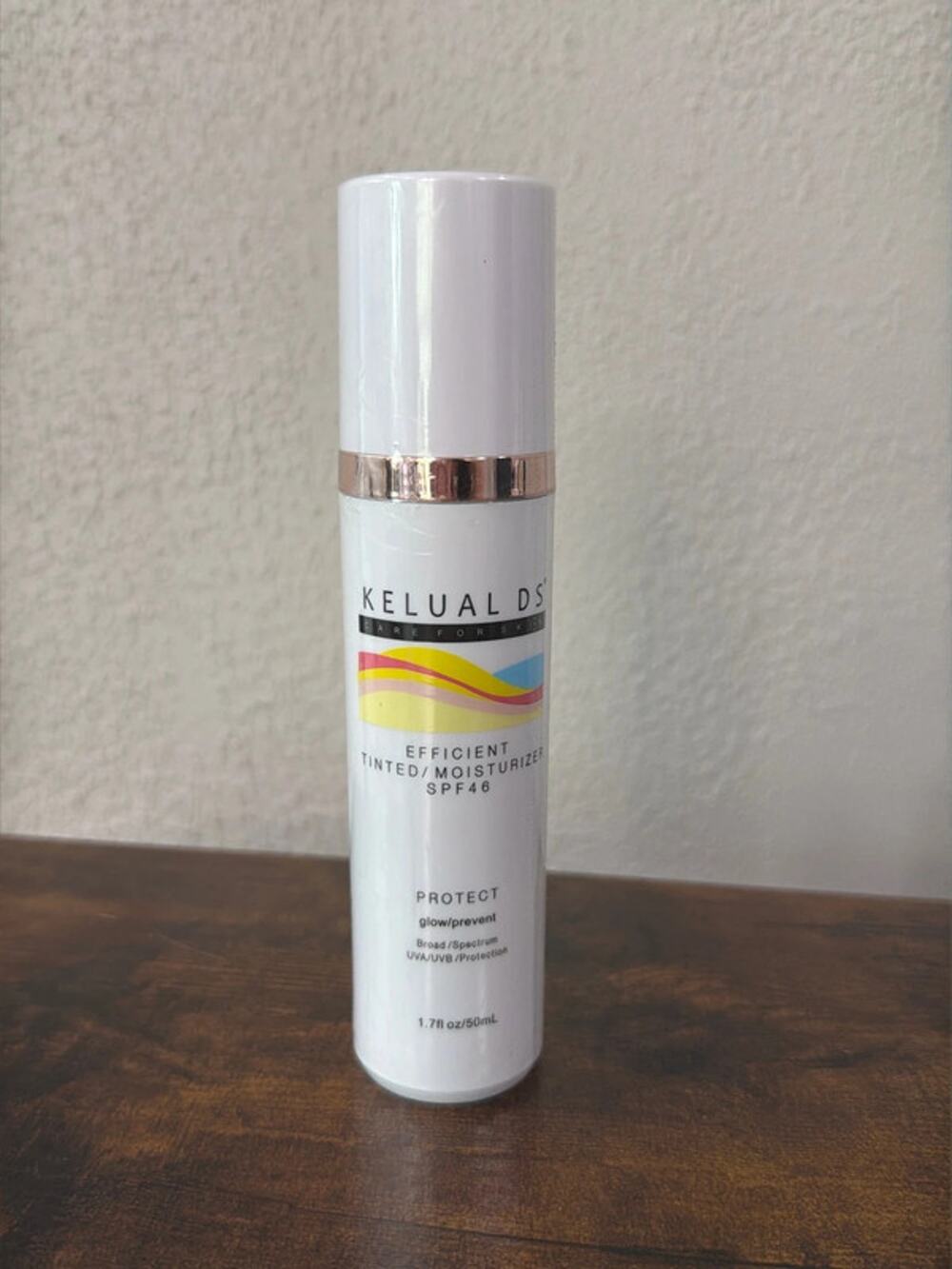 Universal Tinted Moisturizer Tinted Face Moisturizer SPF 46, 1.7oz/50ml